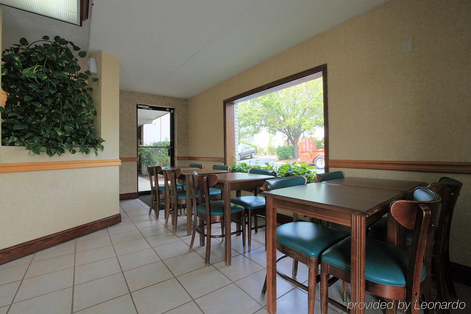 Americas Best Value Inn North Capital Raleigh Restaurant billede